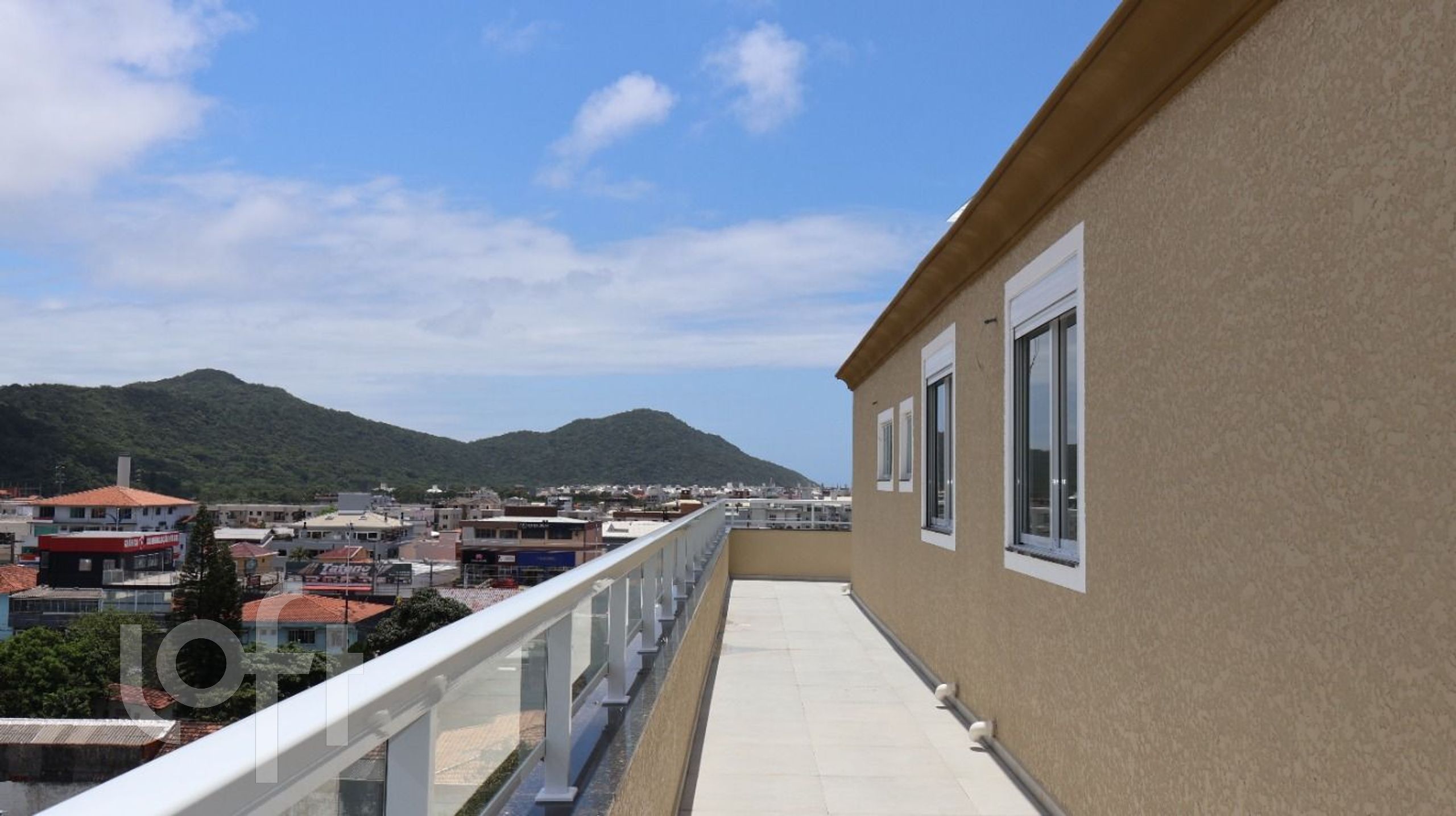 Apartamentos com 198m², 3 quartos, 1 suíte, 1 garagem, no bairro Ingleses em Florianópolis