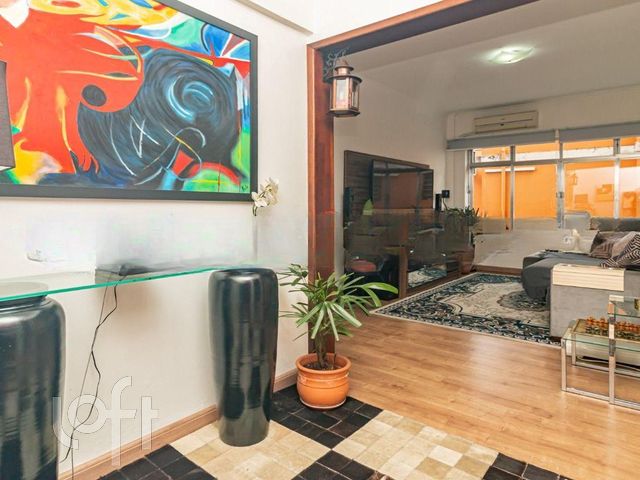 Apartamento com 86m², 2 dormitórios, 1 vaga, Floresta em Porto Alegre