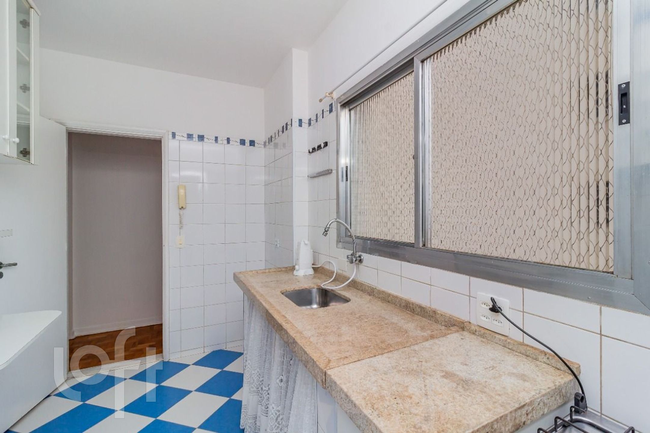 Apartamento à venda com 1 quarto, 54m² - Foto 11