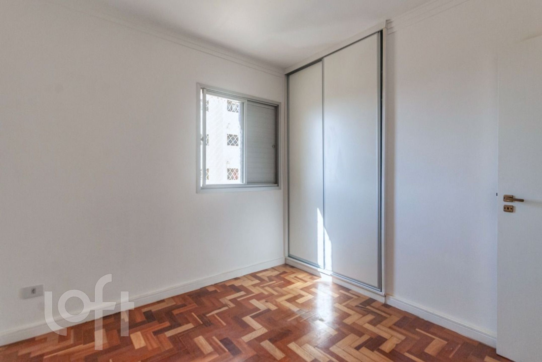 Apartamento à venda com 2 quartos, 52m² - Foto 13