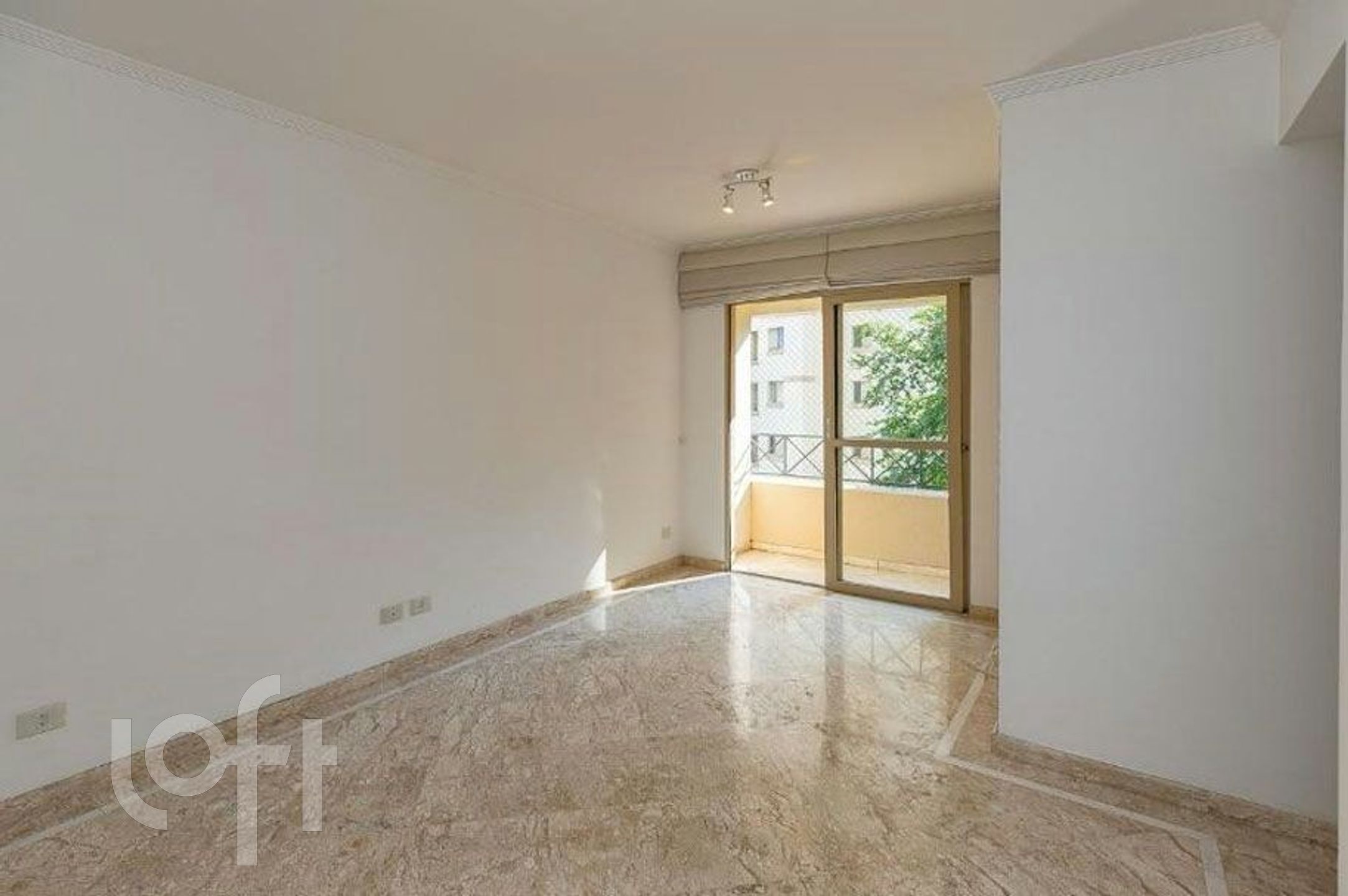 Apartamento à venda com 3 quartos, 68m² - Foto 2