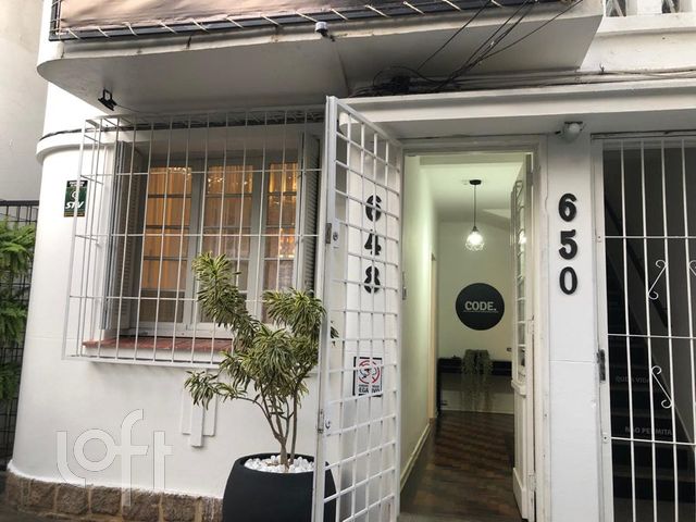 Casa com 113m², 3 dormitórios, Rio Branco em Porto Alegre