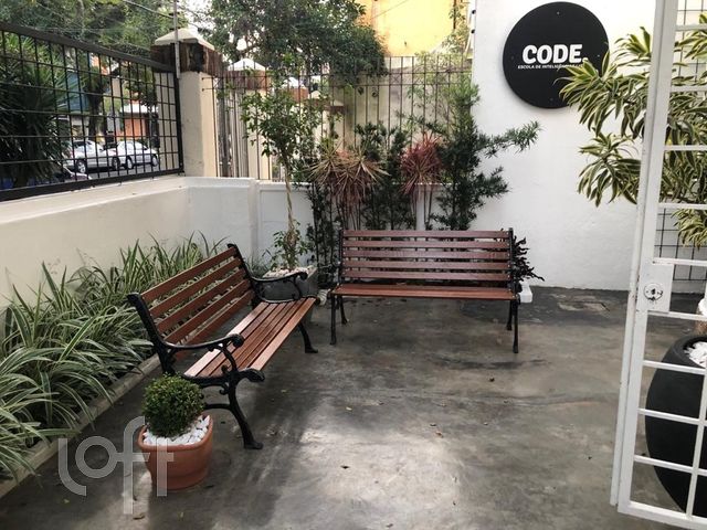 Casa com 113m², 3 dormitórios, Rio Branco em Porto Alegre