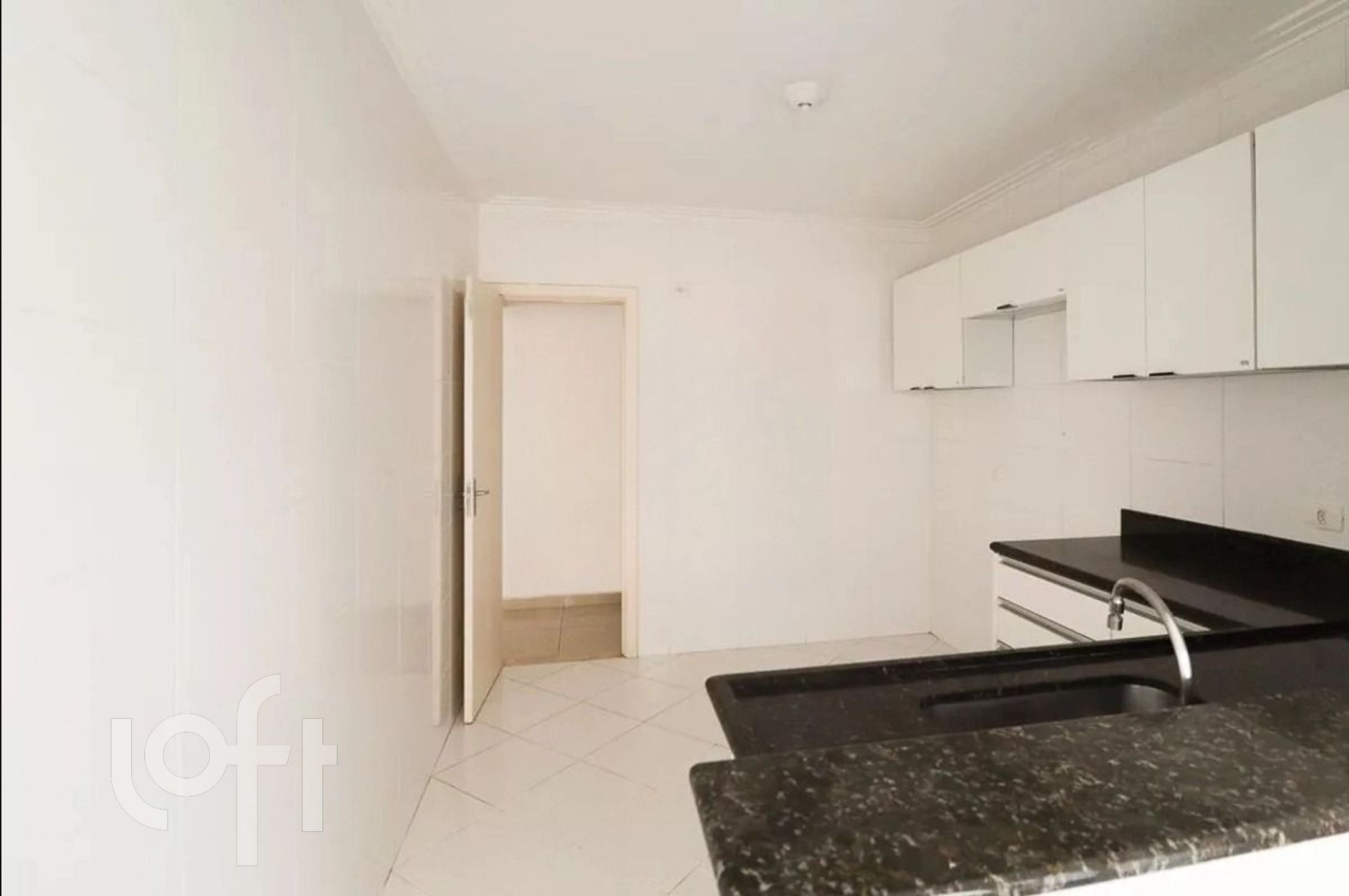 Apartamento à venda com 2 quartos, 85m² - Foto 4