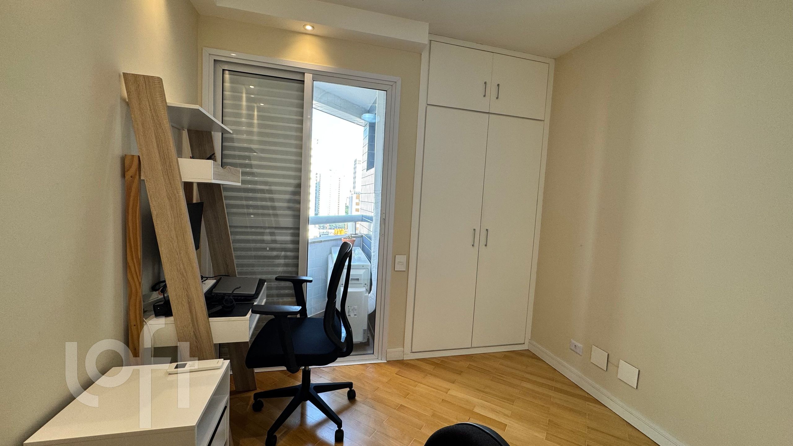 Apartamento à venda com 2 quartos, 67m² - Foto 15