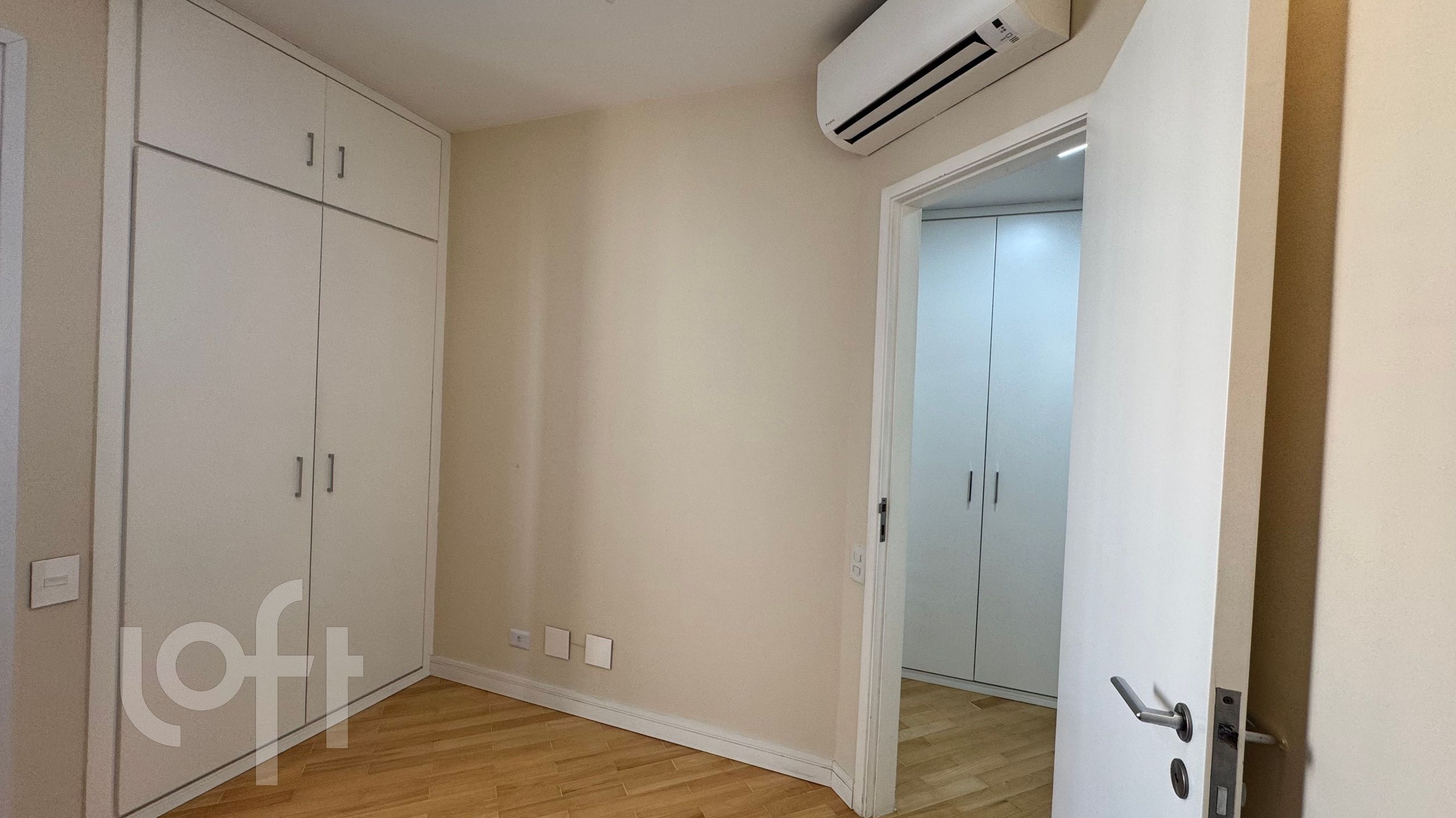 Apartamento à venda com 2 quartos, 67m² - Foto 16