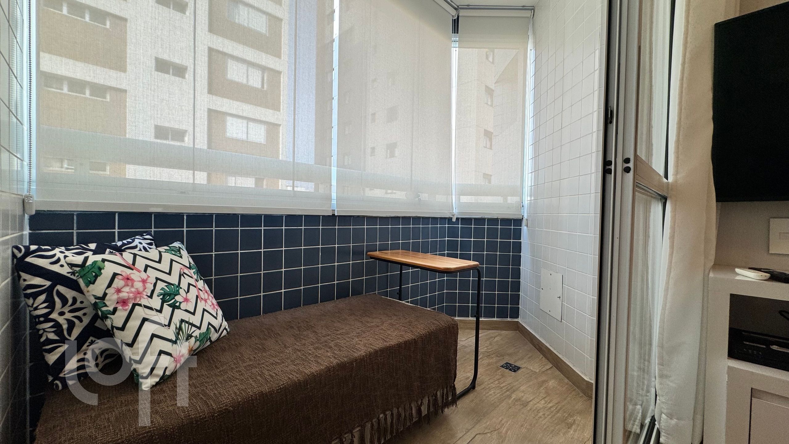 Apartamento à venda com 2 quartos, 67m² - Foto 5