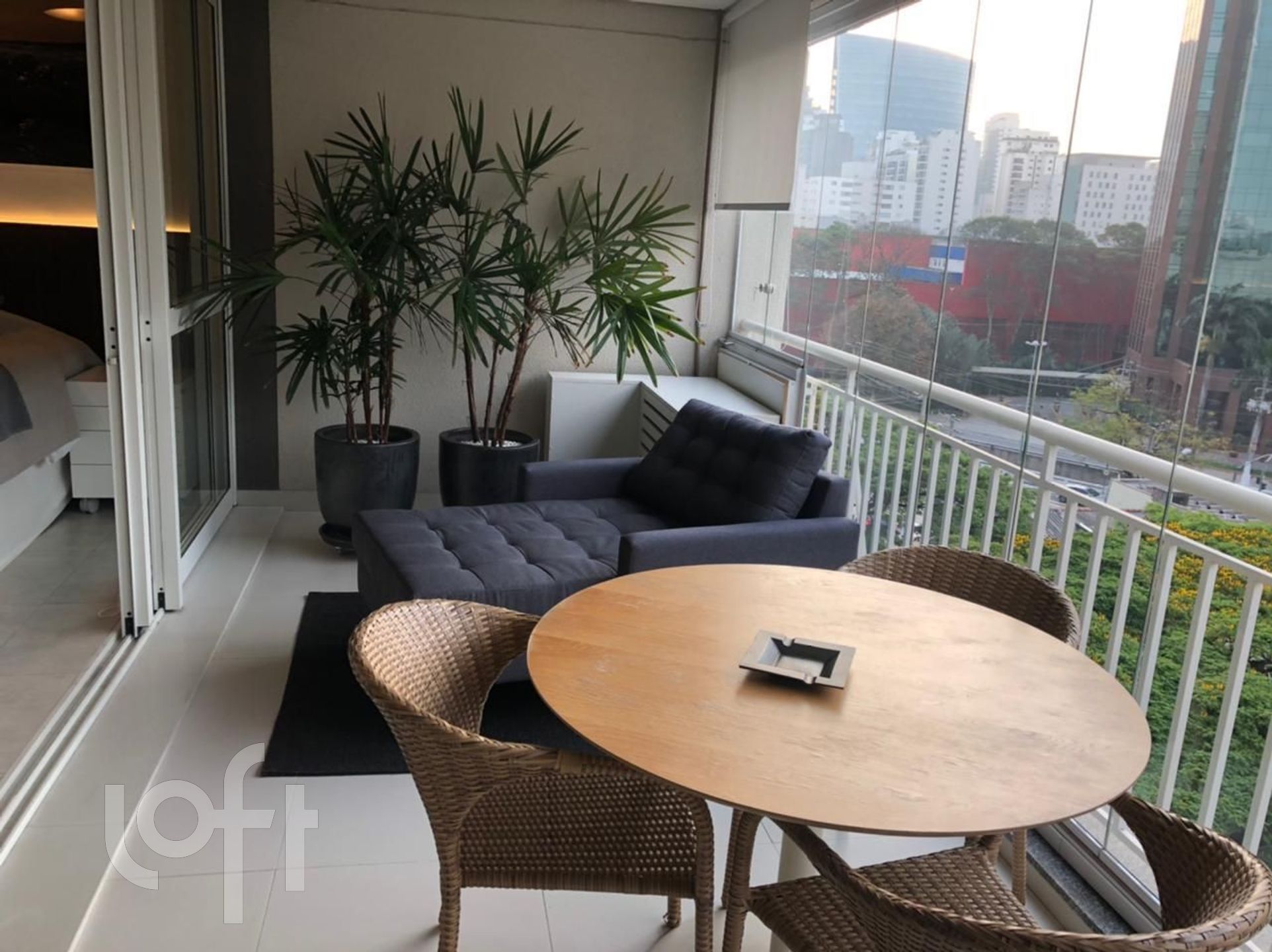 Apartamento à venda com 1 quarto, 65m² - Foto 15