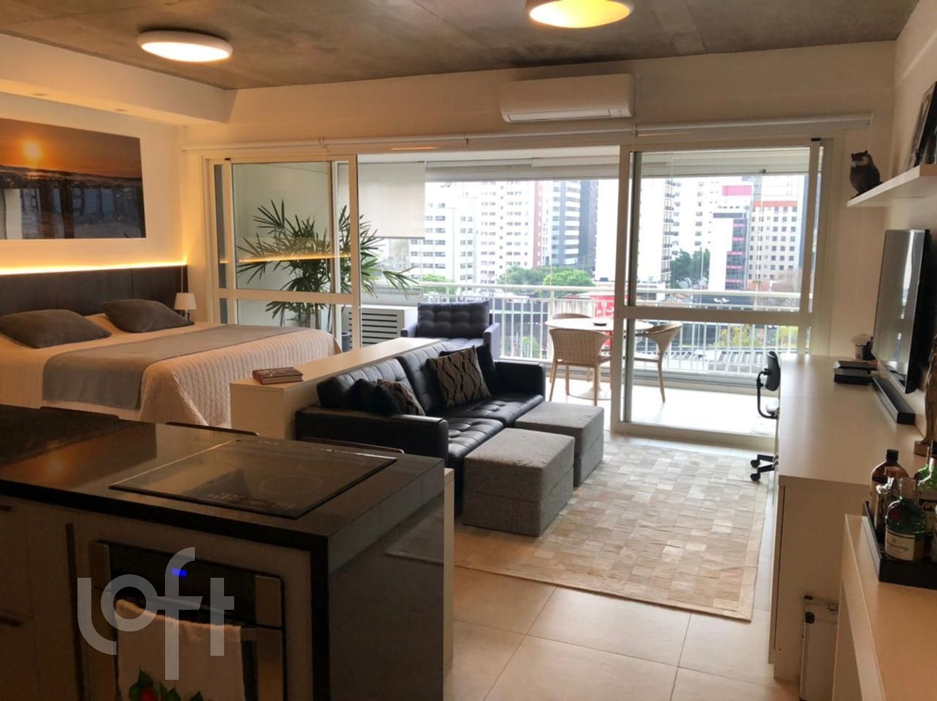 Apartamento à venda com 1 quarto, 65m² - Foto 4