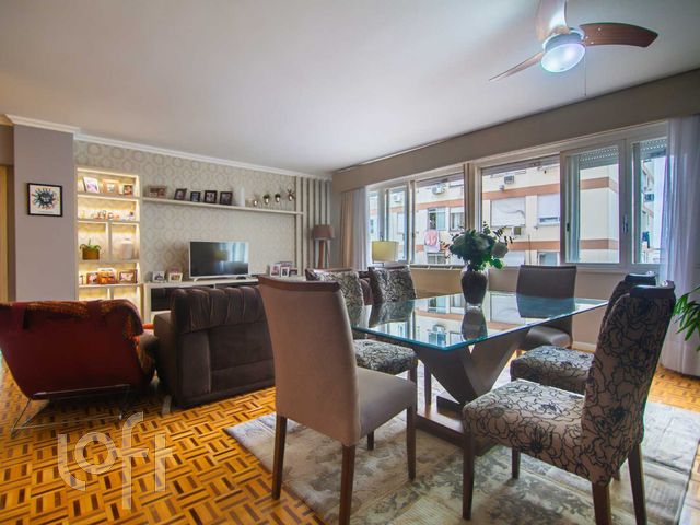 Apartamento com 168m², 3 dormitórios, 1 suíte, 1 vaga, Independência em Porto Alegre