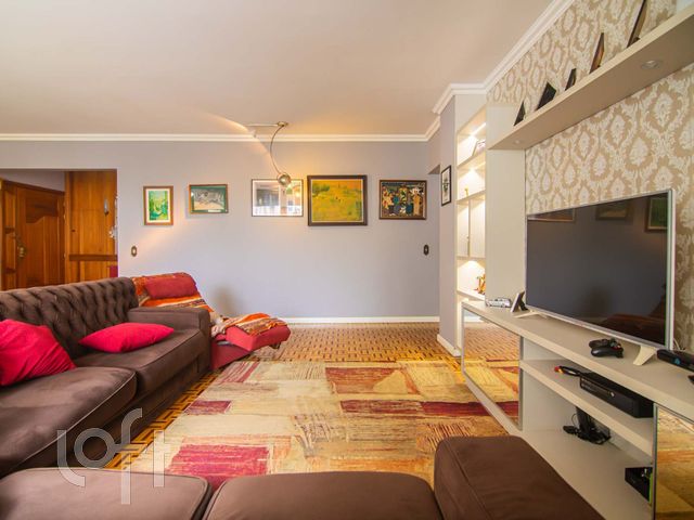 Apartamento com 168m², 3 dormitórios, 1 suíte, 1 vaga, Independência em Porto Alegre