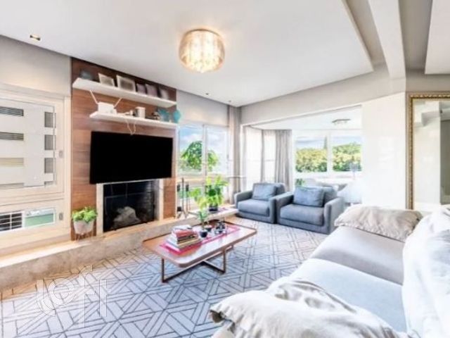 Apartamento com 318m², 3 dormitórios, 1 suíte, 2 vagas, Boa Vista em Porto Alegre