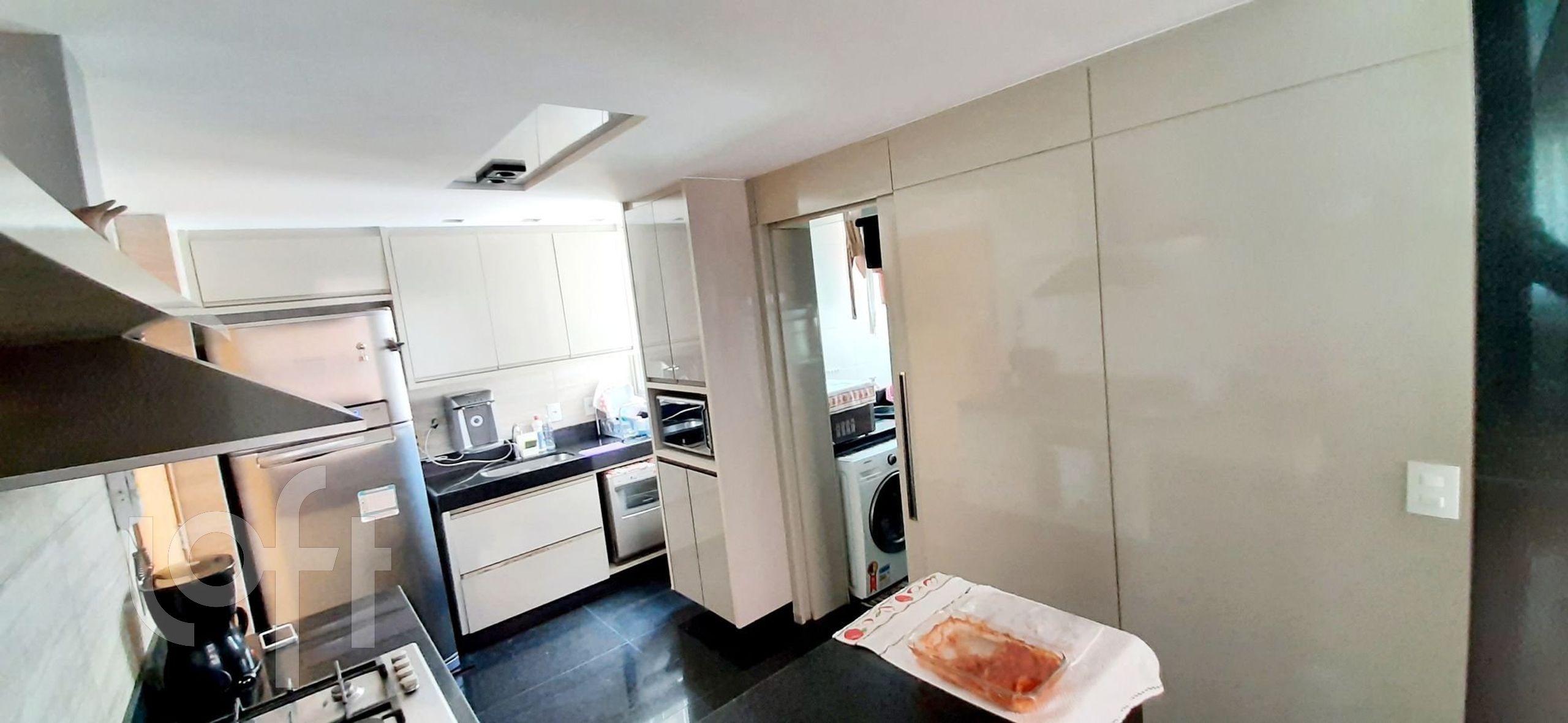 Apartamento à venda com 4 quartos, 257m² - Foto 21