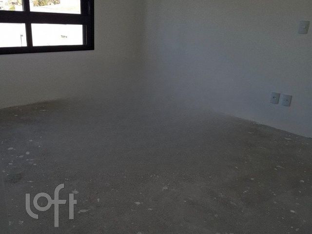 Apartamento com 70m², 2 dormitórios, 1 suíte, 1 vaga, Petrópolis em Porto Alegre