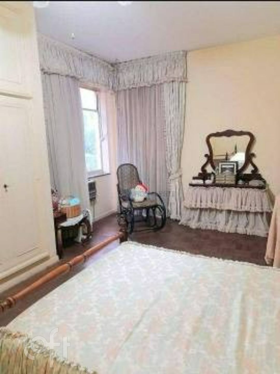 Apartamento à venda com 3 quartos, 220m² - Foto 8