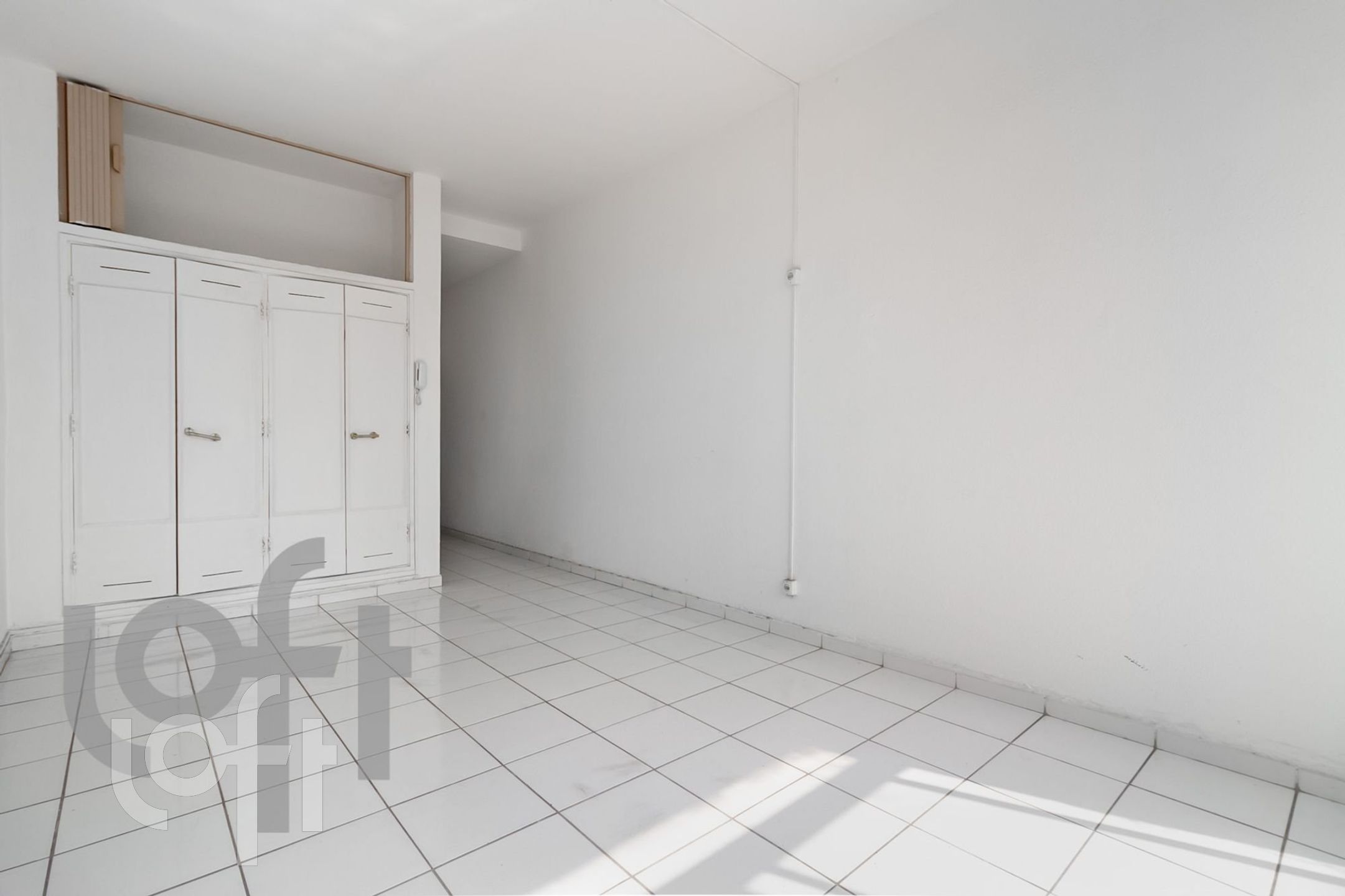 Apartamento à venda com 1 quarto, 40m² - Foto 8