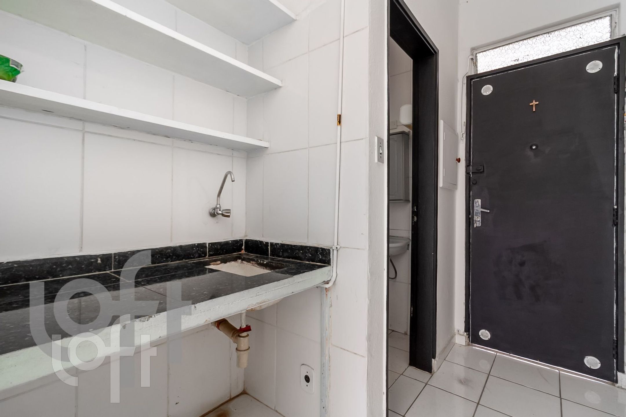 Apartamento à venda com 1 quarto, 40m² - Foto 14