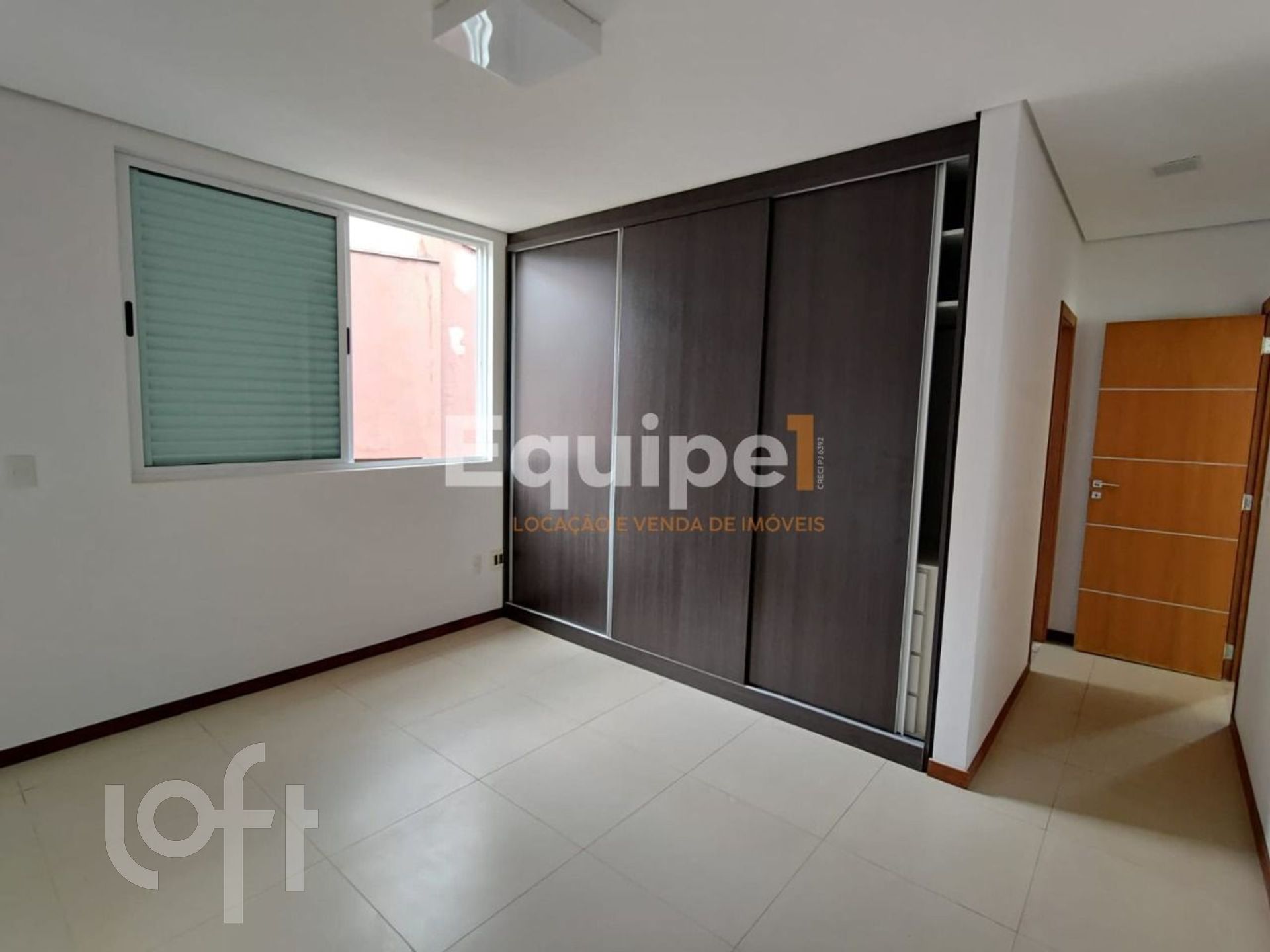 Casa à venda com 6 quartos, 620m² - Foto 13