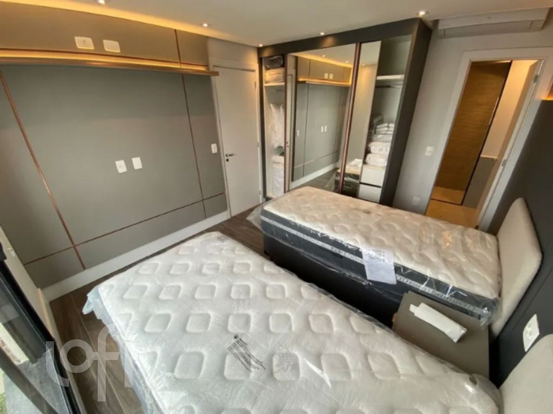 Apartamento à venda com 2 quartos, 100m² - Foto 14