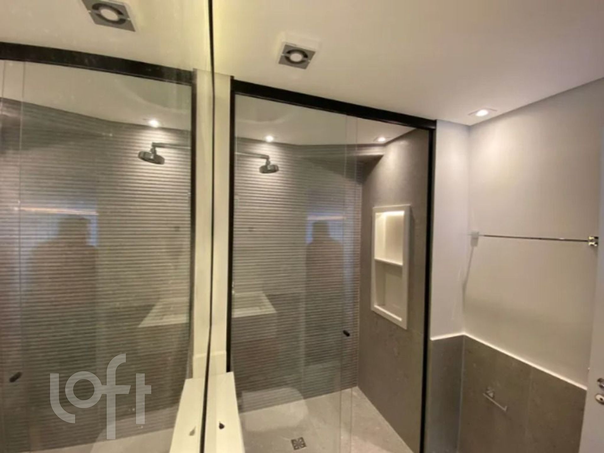 Apartamento à venda com 2 quartos, 100m² - Foto 16