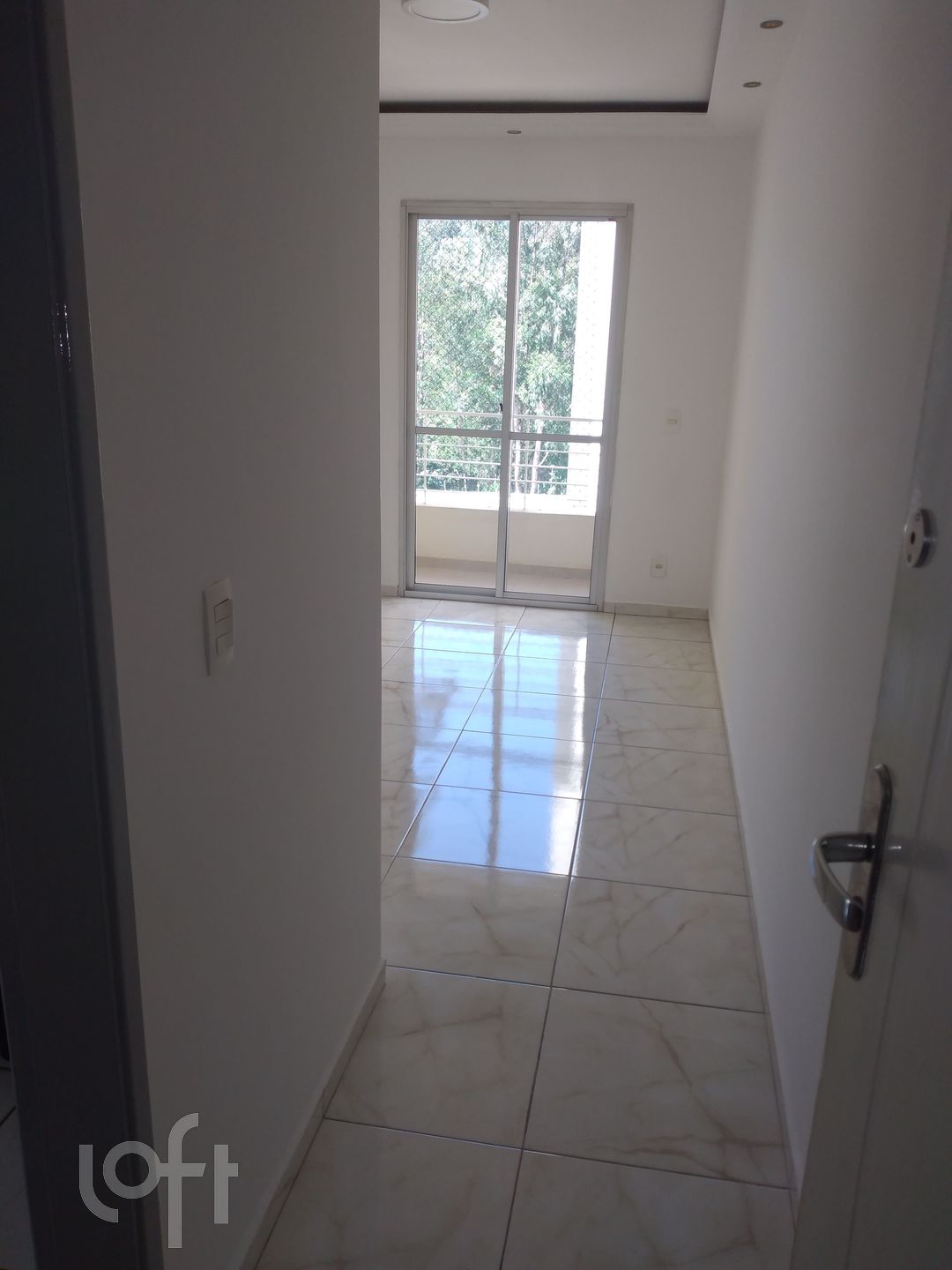 Apartamento à venda com 2 quartos, 50m² - Foto 2