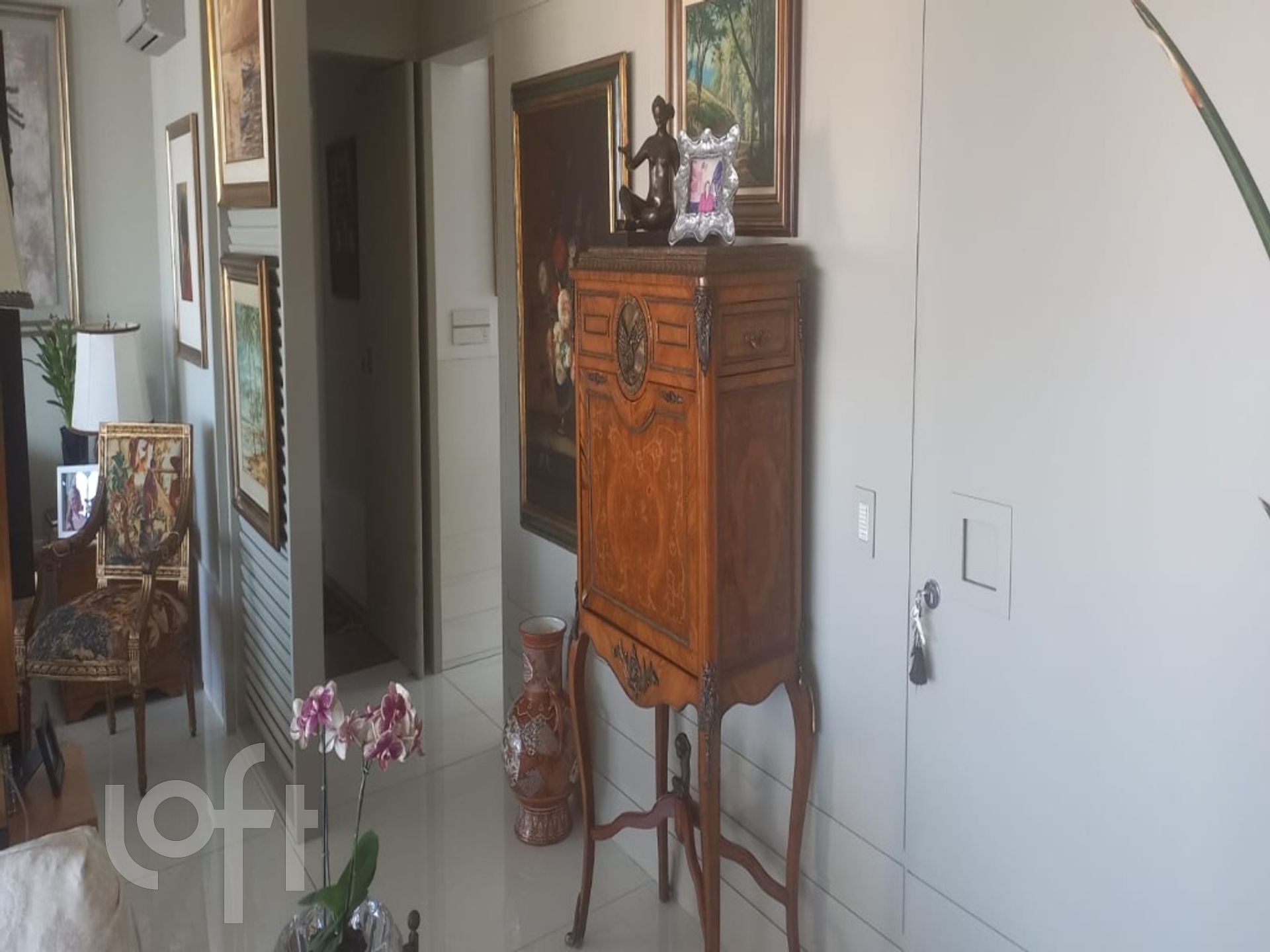 Apartamento à venda com 4 quartos, 250m² - Foto 34