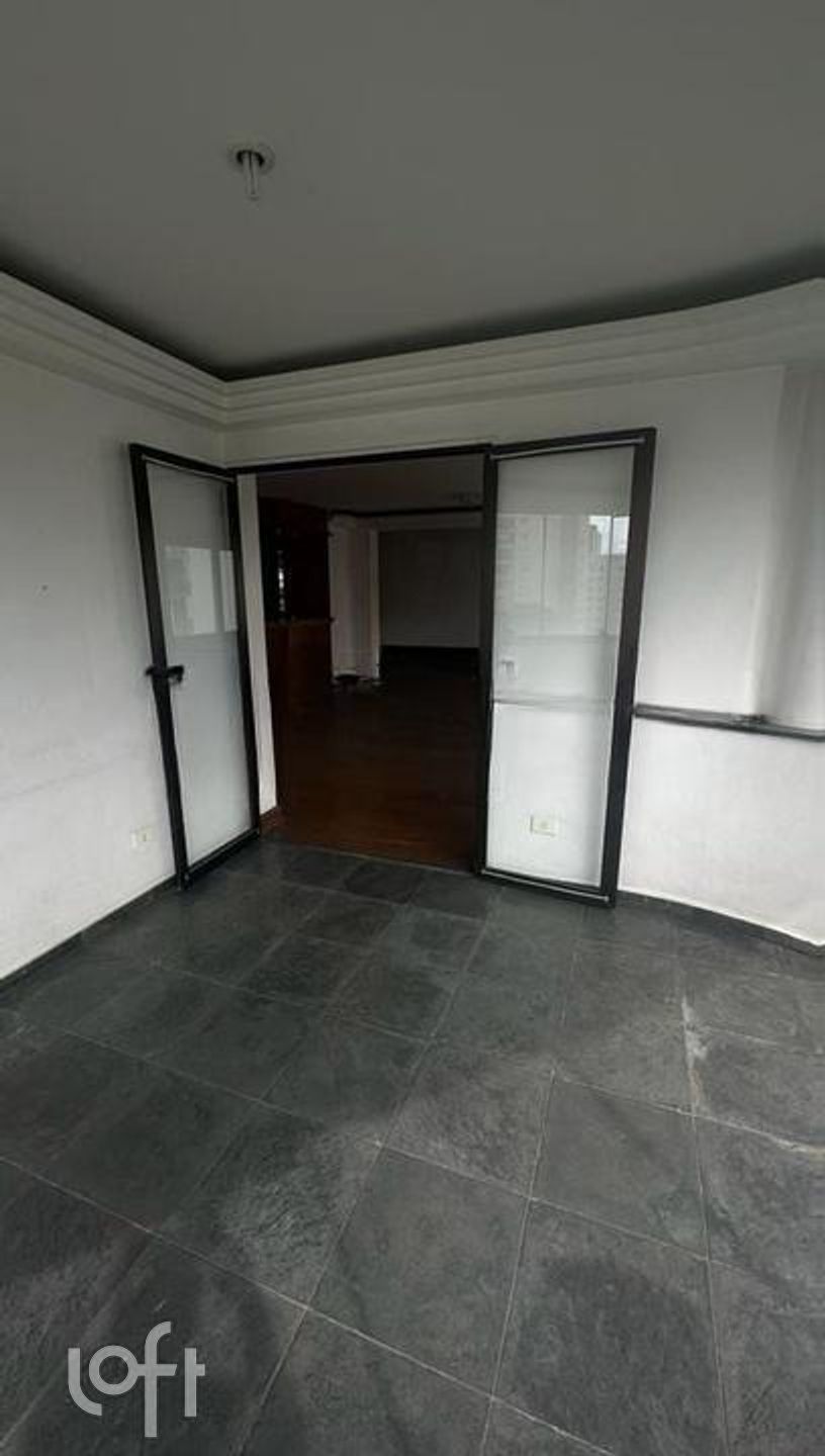 Apartamento à venda com 4 quartos, 253m² - Foto 8