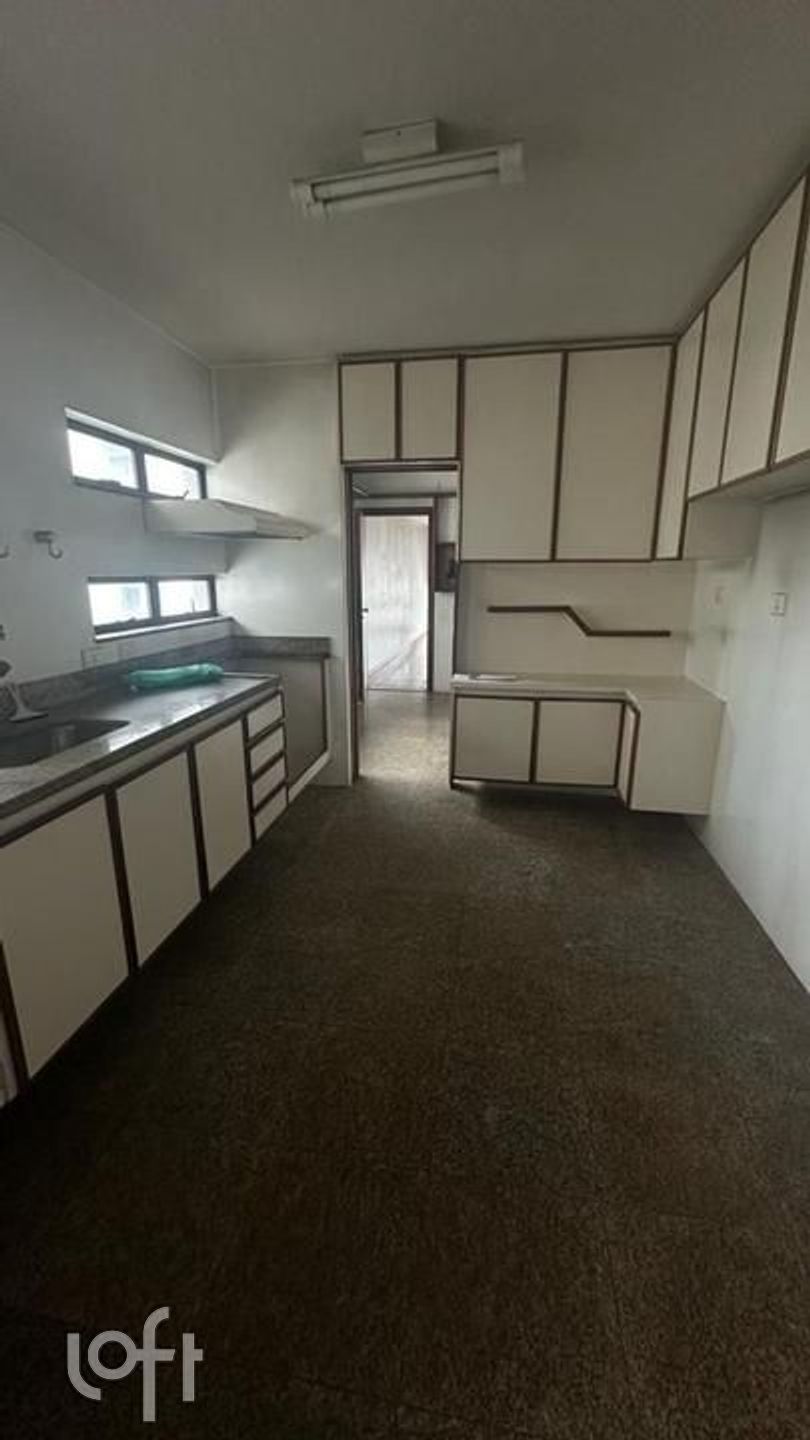 Apartamento à venda com 4 quartos, 253m² - Foto 32