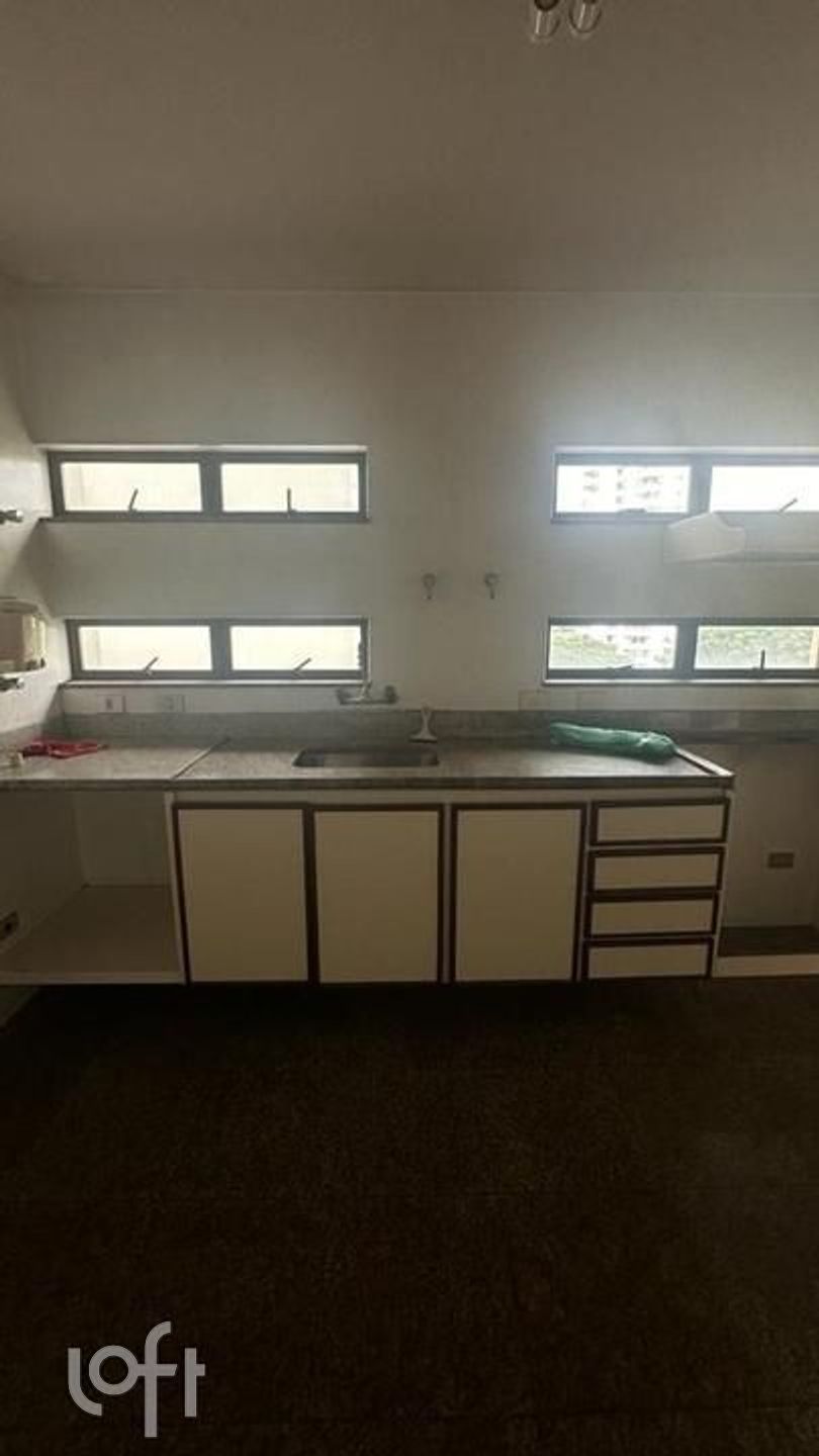 Apartamento à venda com 4 quartos, 253m² - Foto 28