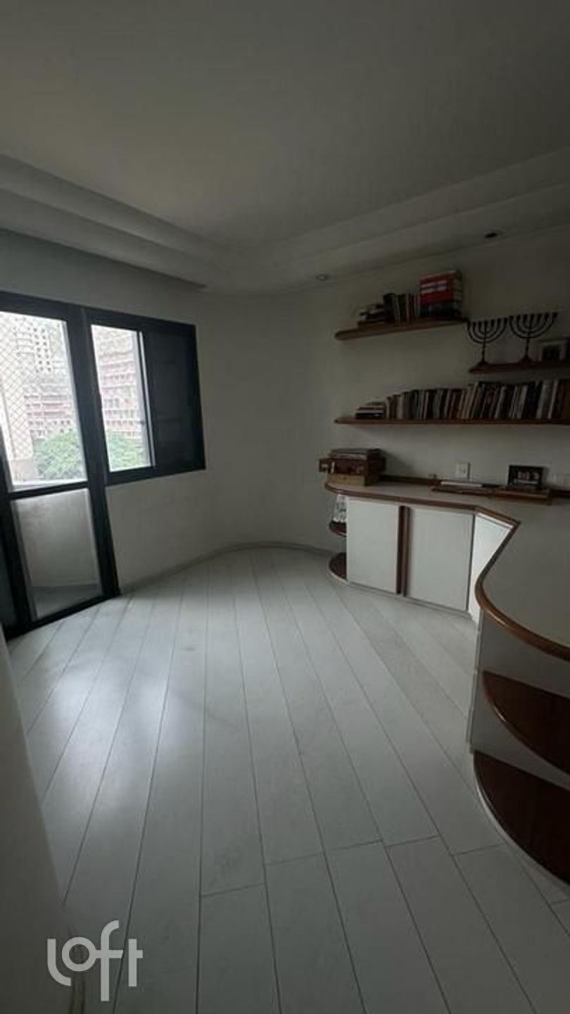 Apartamento à venda com 4 quartos, 253m² - Foto 11