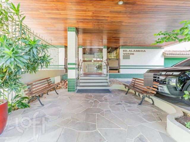 Apartamento com 78m², 2 dormitórios, 1 vaga, Petrópolis em Porto Alegre