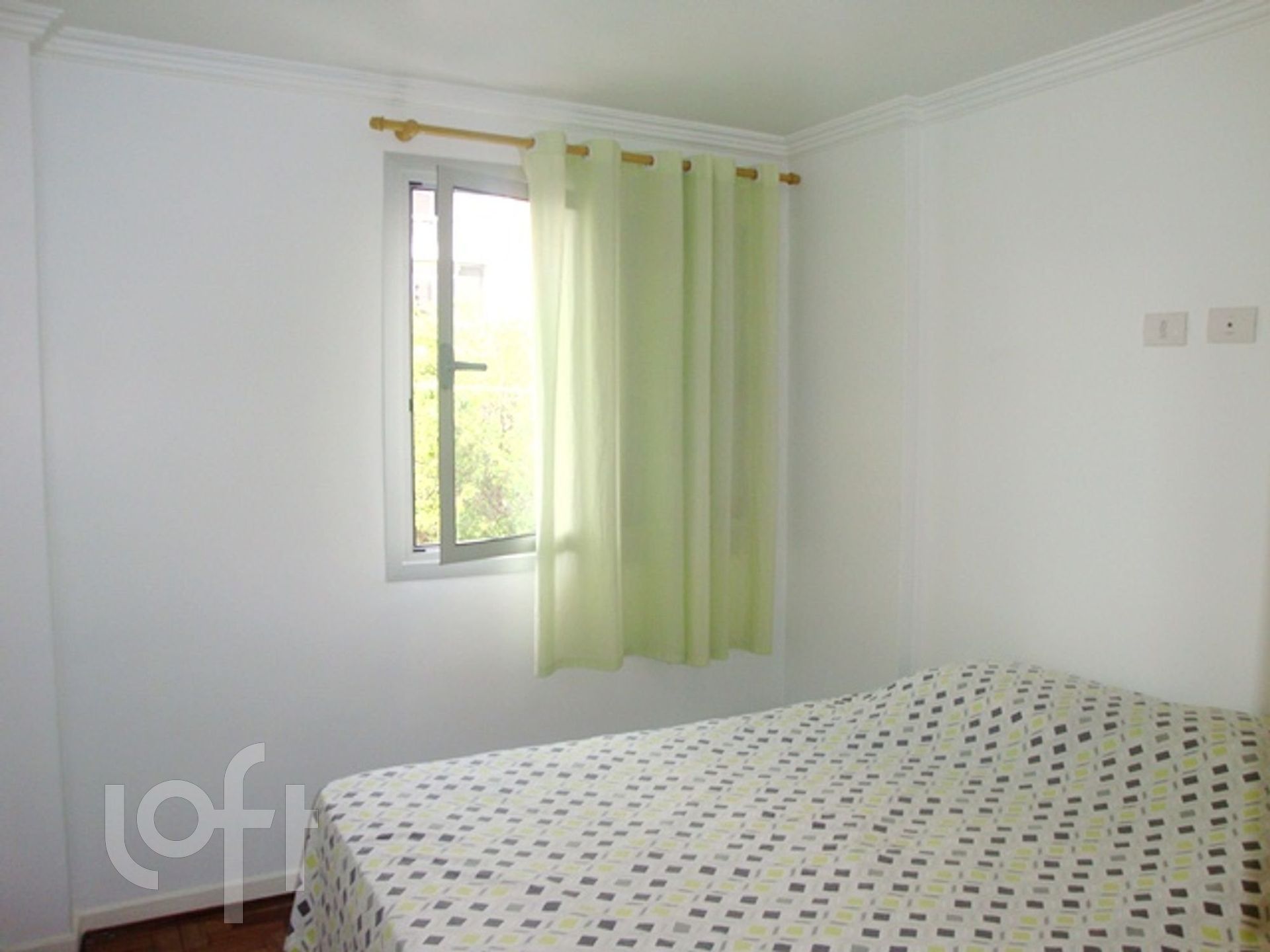 Apartamento à venda com 1 quarto, 50m² - Foto 2