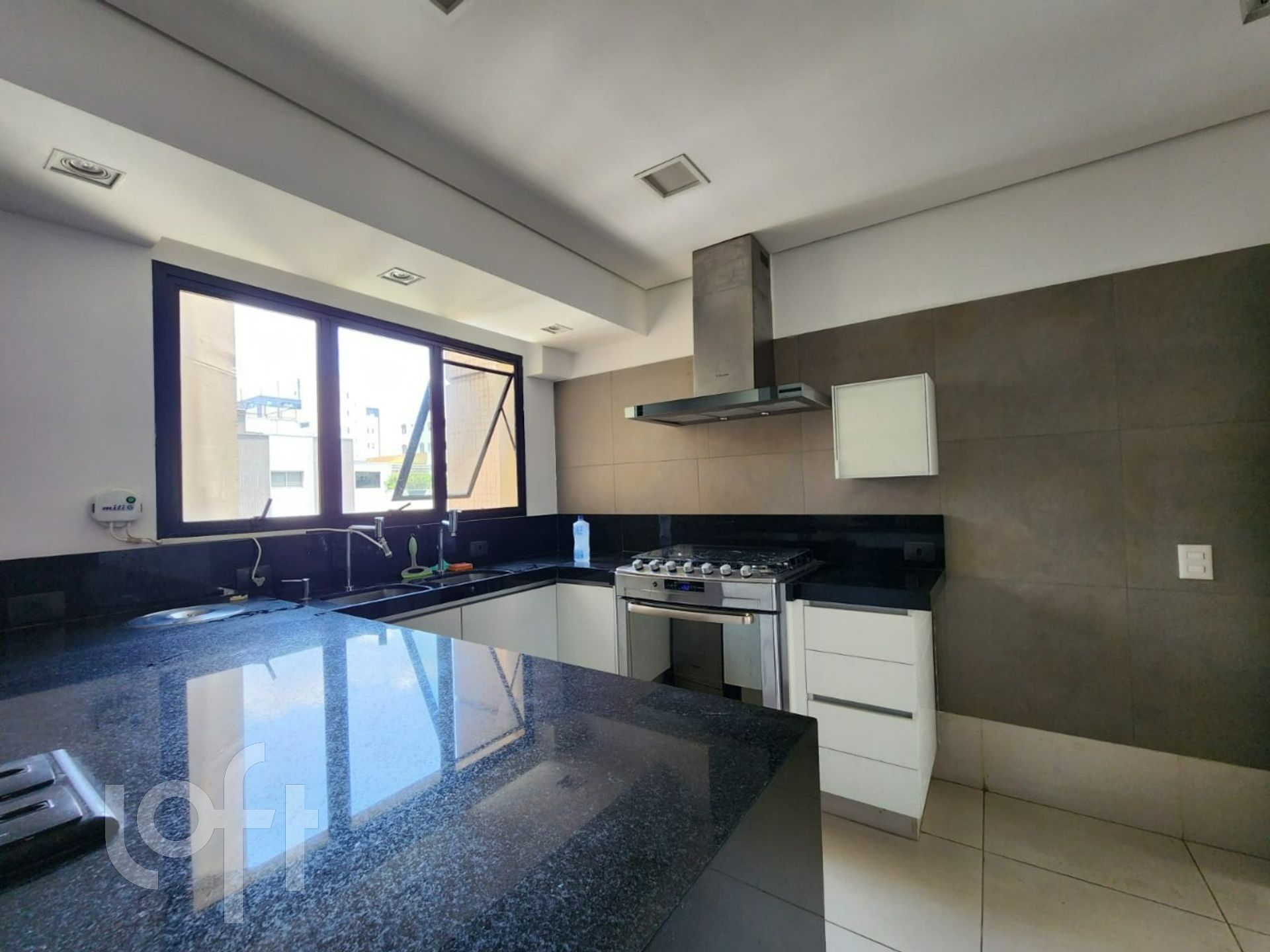 Apartamento à venda com 3 quartos, 349m² - Foto 13