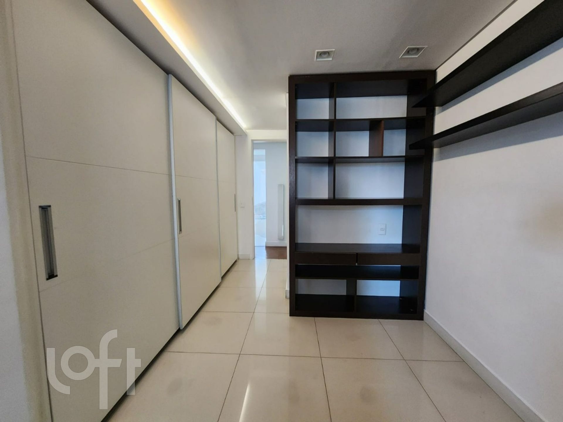 Apartamento à venda com 3 quartos, 349m² - Foto 27