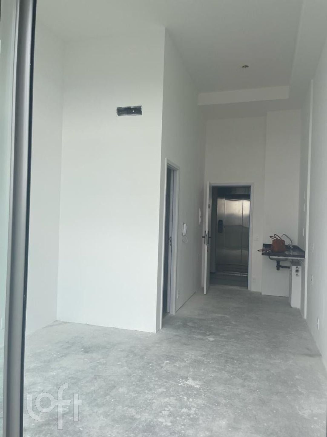 Apartamento à venda com 1 quarto, 25m² - Foto 3