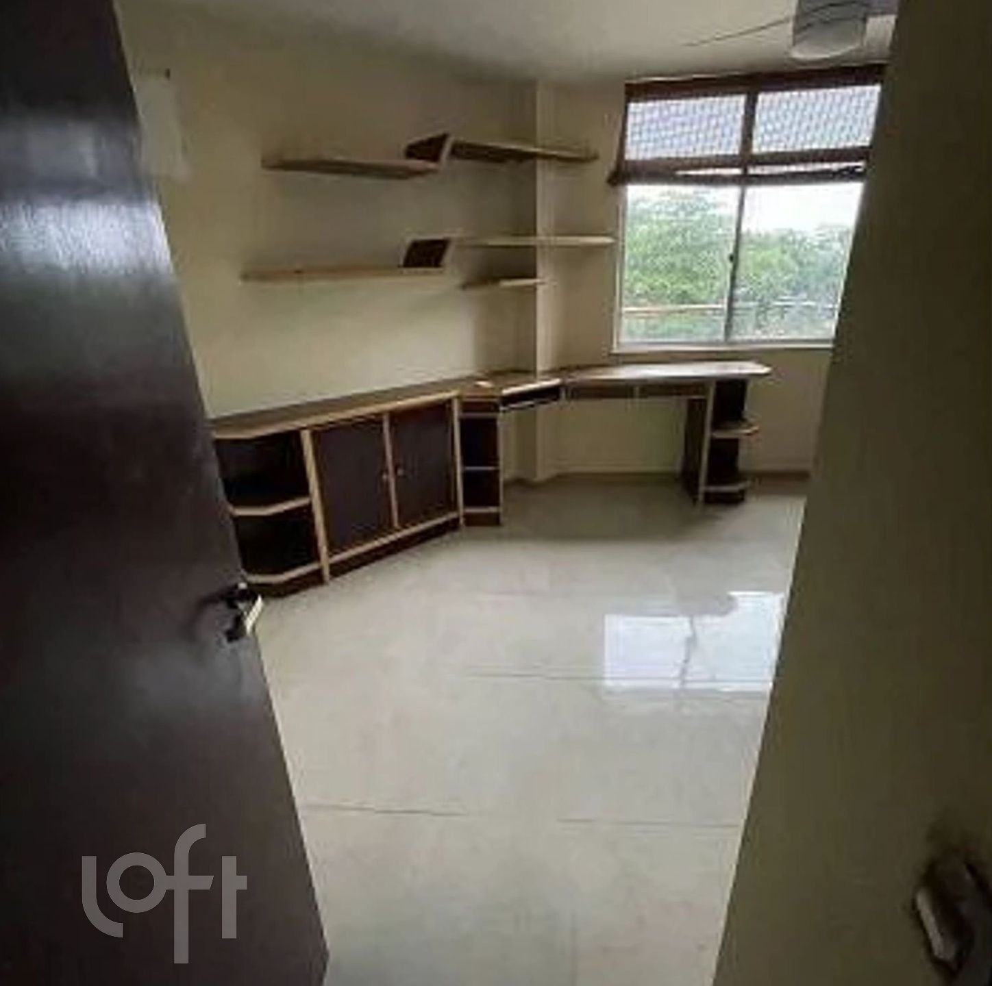 Apartamento à venda com 3 quartos, 150m² - Foto 5