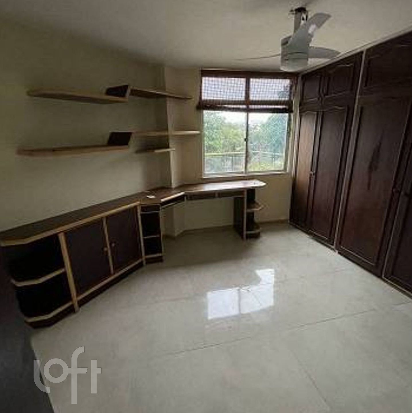 Apartamento à venda com 3 quartos, 150m² - Foto 4