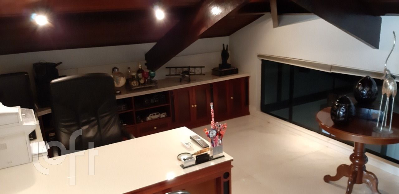 Casa à venda com 6 quartos, 645m² - Foto 22