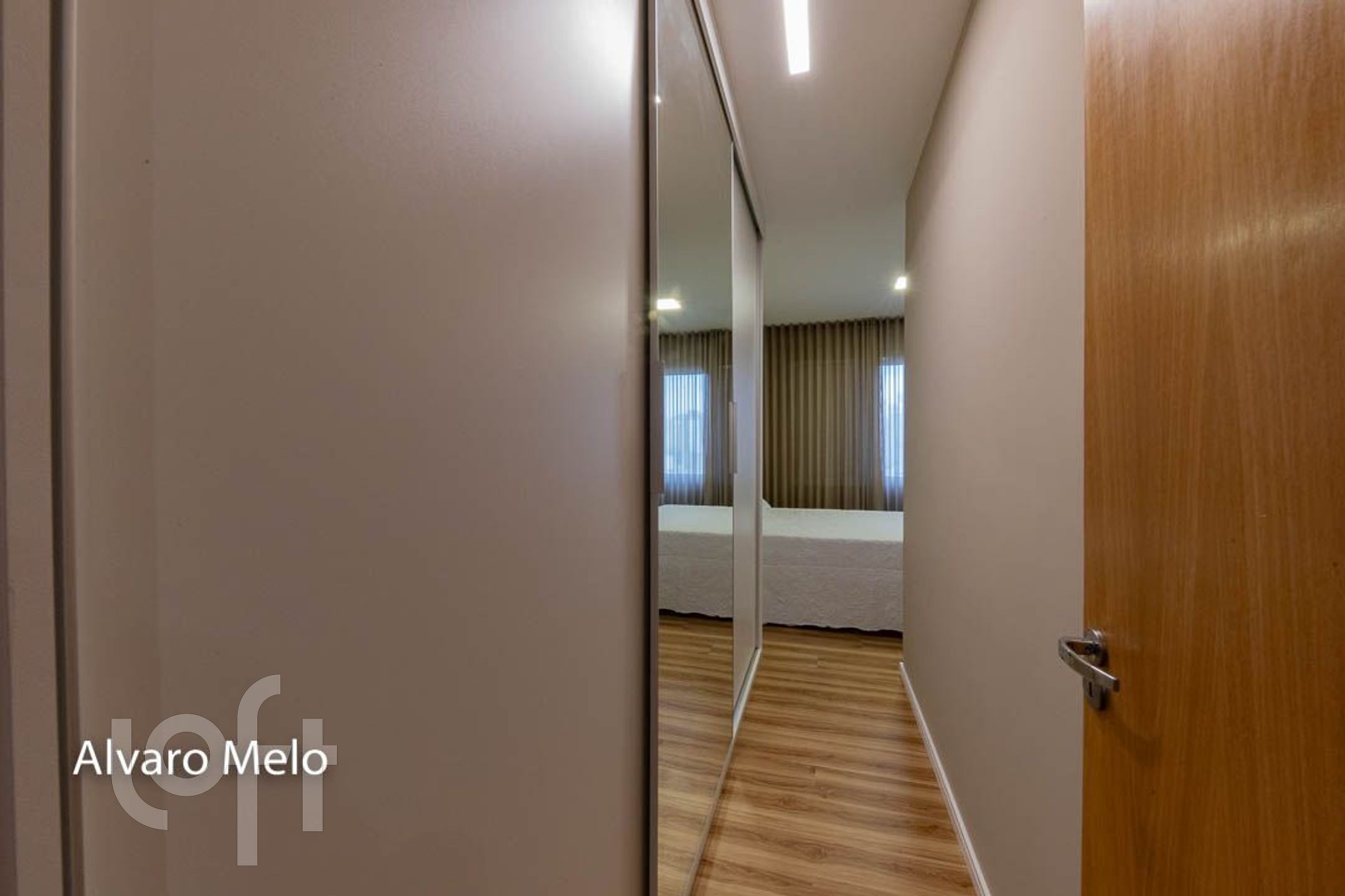 Apartamento à venda com 3 quartos, 77m² - Foto 15