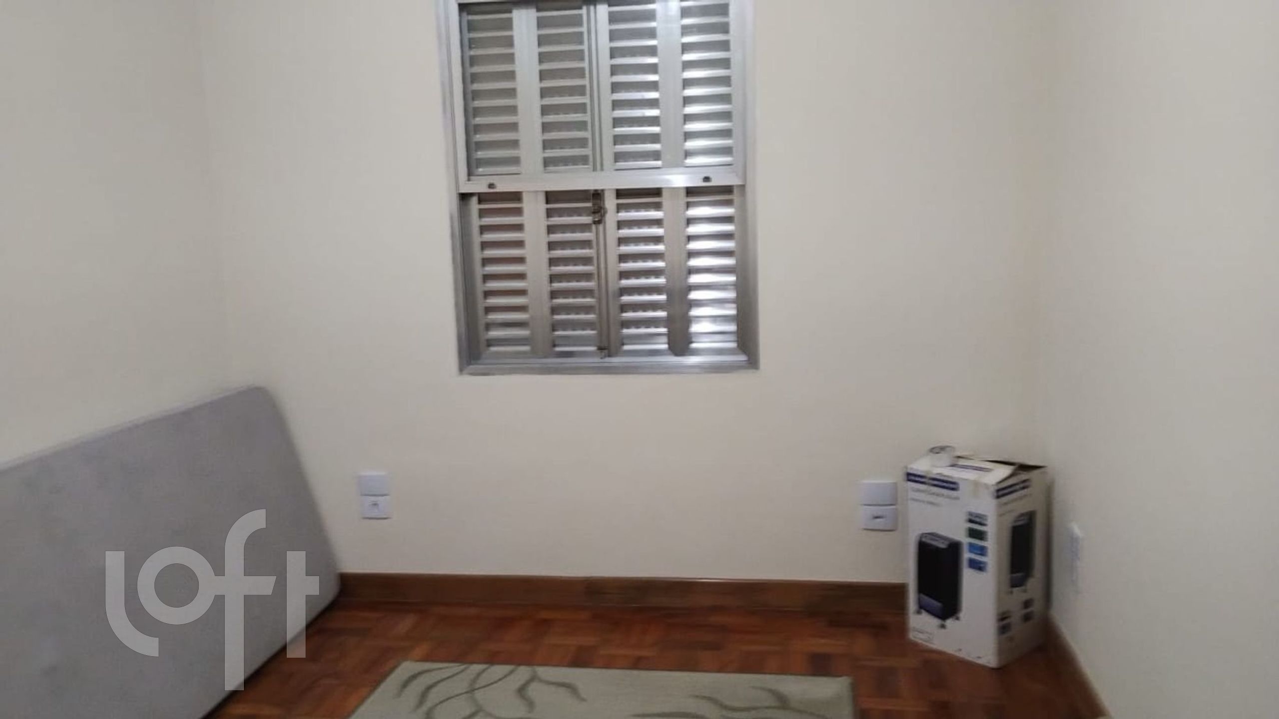 Apartamento à venda com 2 quartos, 65m² - Foto 2