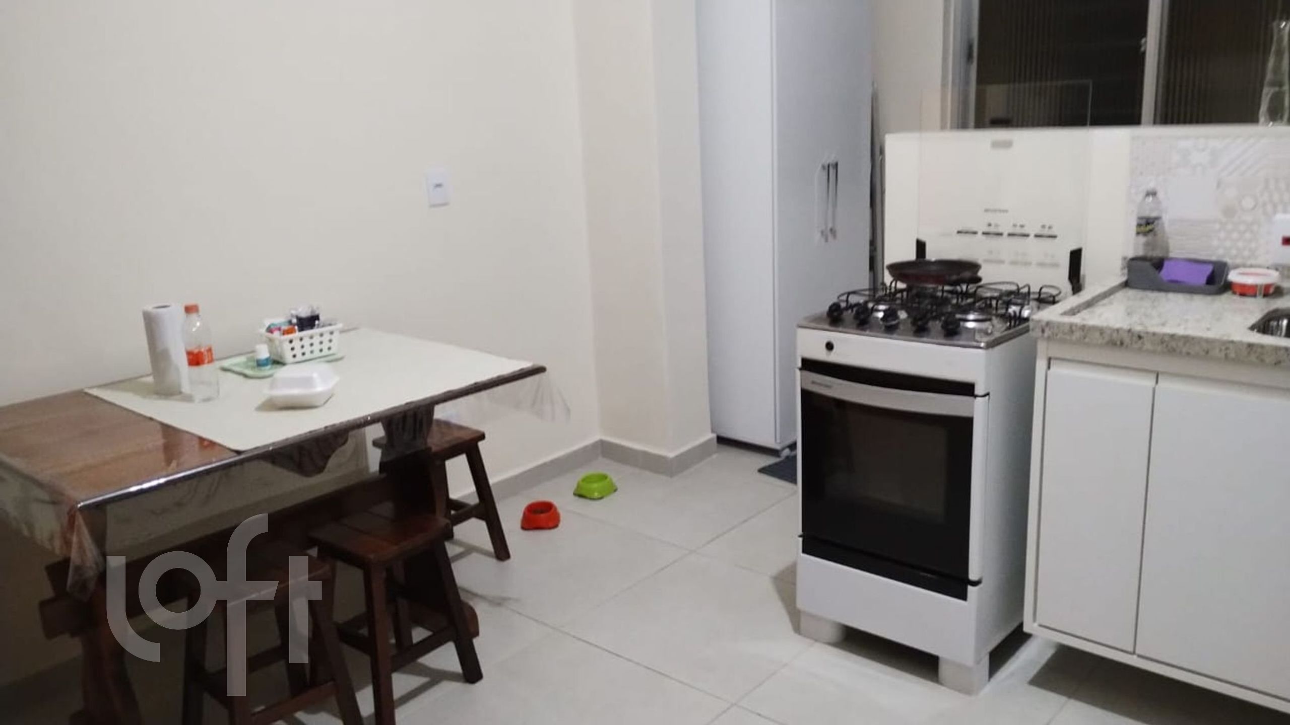 Apartamento à venda com 2 quartos, 65m² - Foto 7