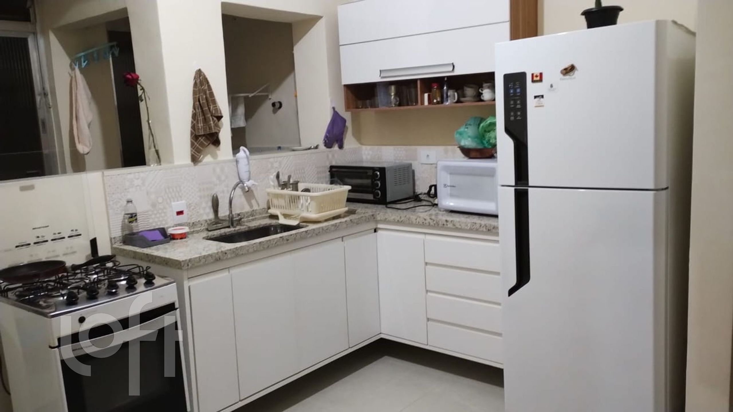 Apartamento à venda com 2 quartos, 65m² - Foto 8