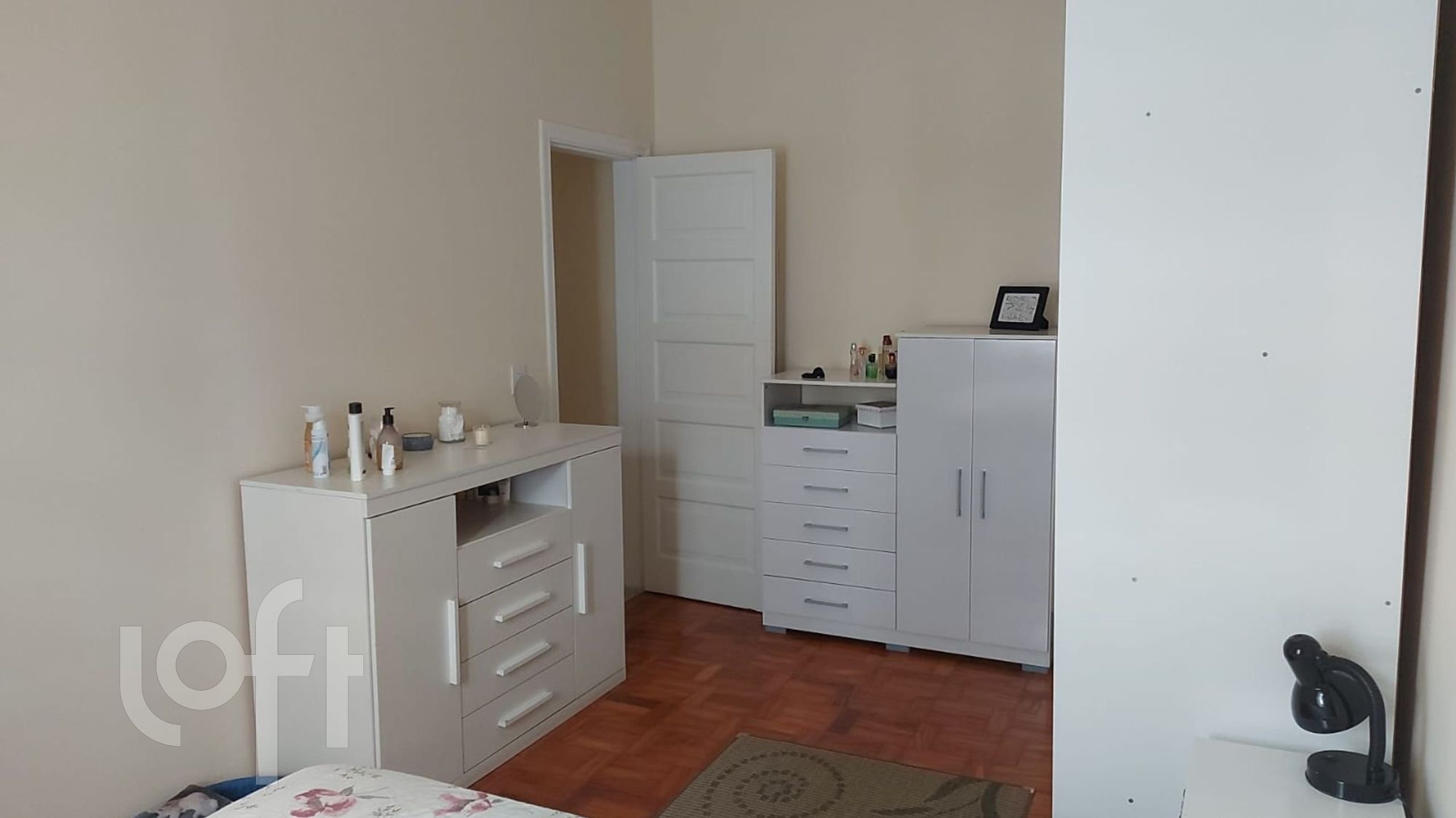 Apartamento à venda com 2 quartos, 65m² - Foto 3