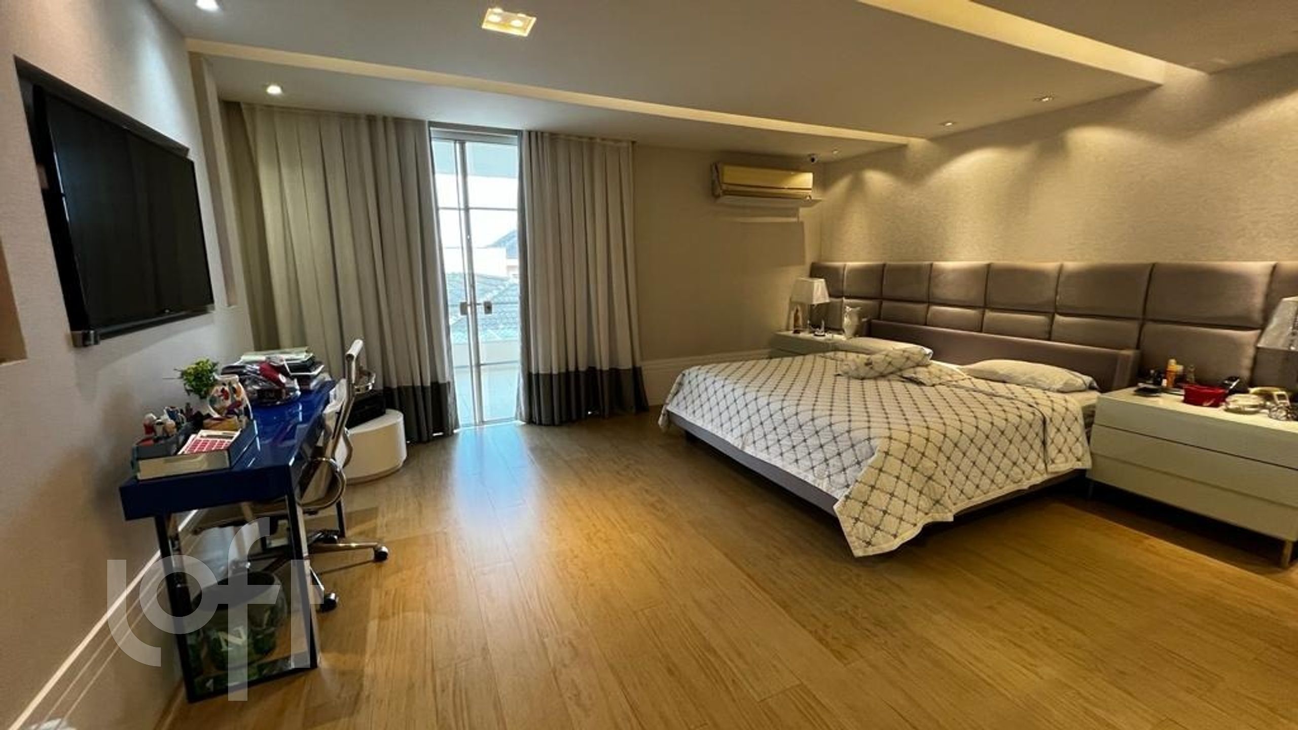 Casa à venda com 6 quartos, 900m² - Foto 44