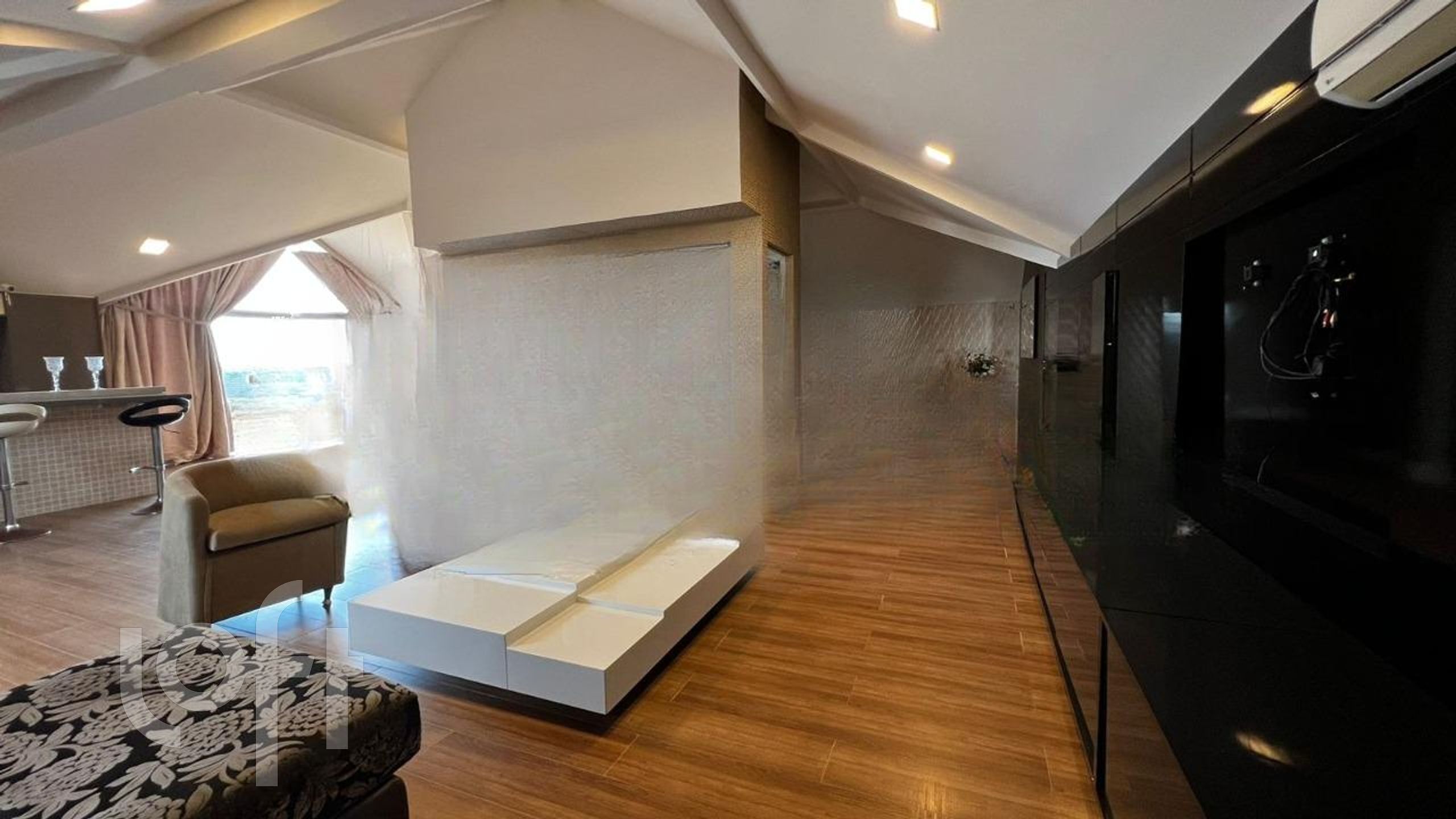 Casa à venda com 6 quartos, 900m² - Foto 57