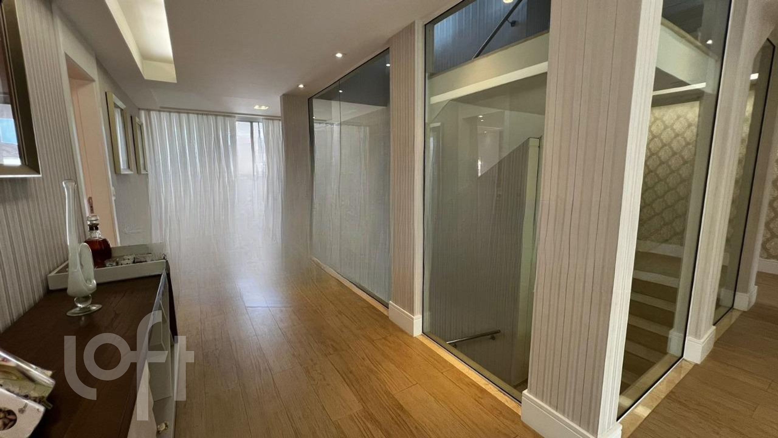 Casa à venda com 6 quartos, 900m² - Foto 18