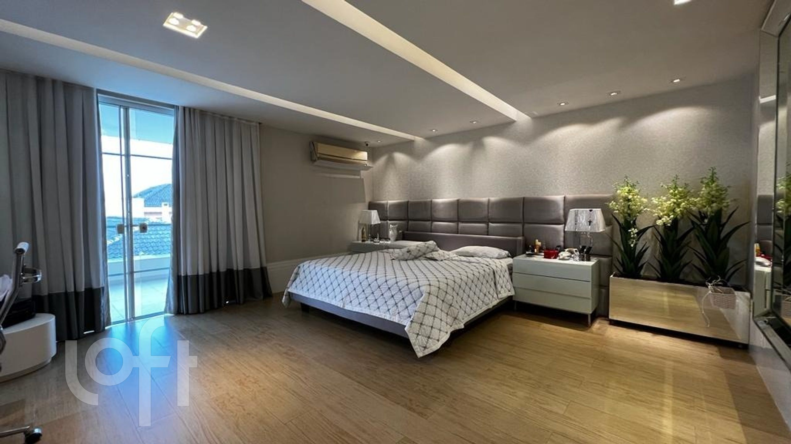 Casa à venda com 6 quartos, 900m² - Foto 42