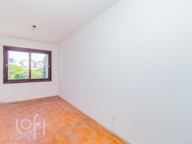 Apartamento com 78m², 2 dormitórios, 1 vaga, Moinhos de Vento em Porto Alegre
