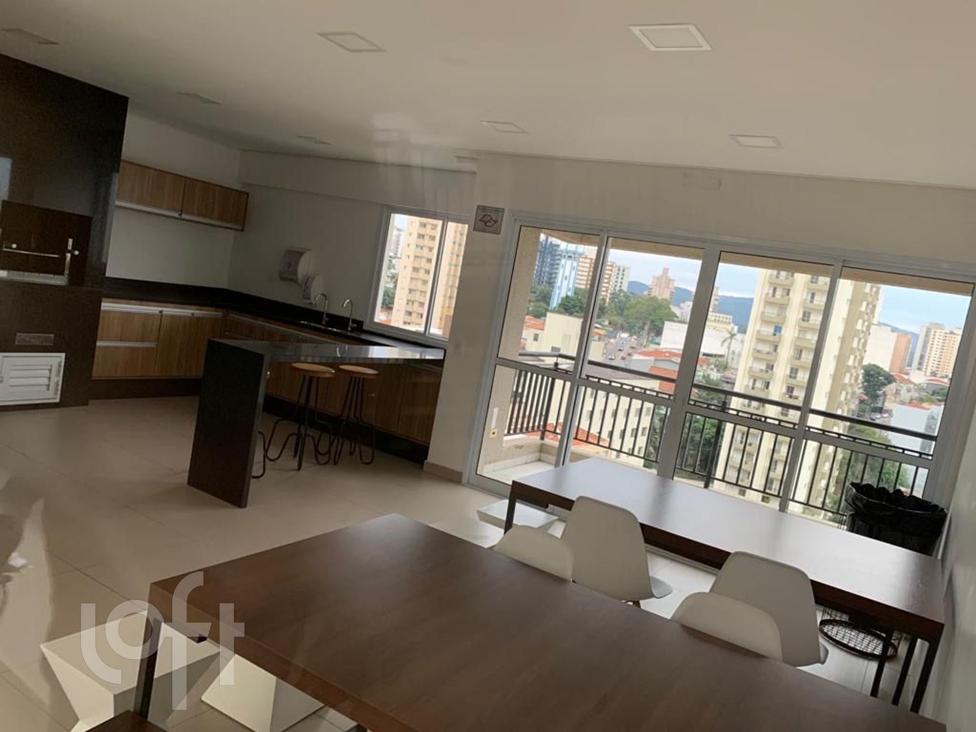 Apartamento à venda com 1 quarto, 39m² - Foto 18