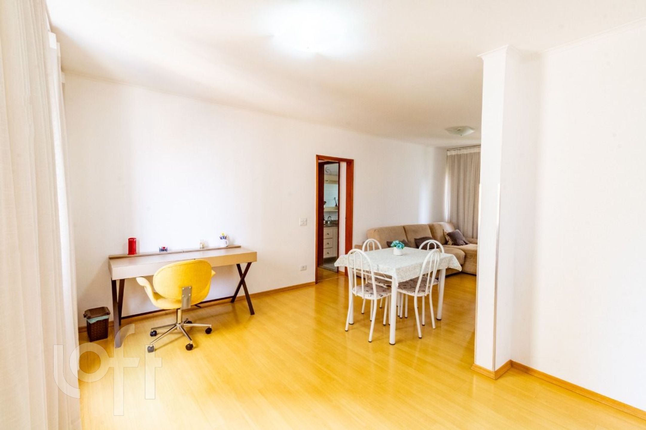 Apartamento à venda com 3 quartos, 100m² - Foto 4